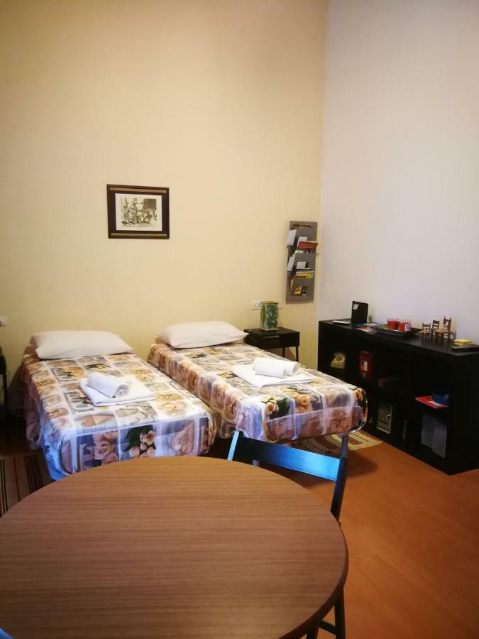 Domus Flegrea Apartment Napoli Bagian luar foto